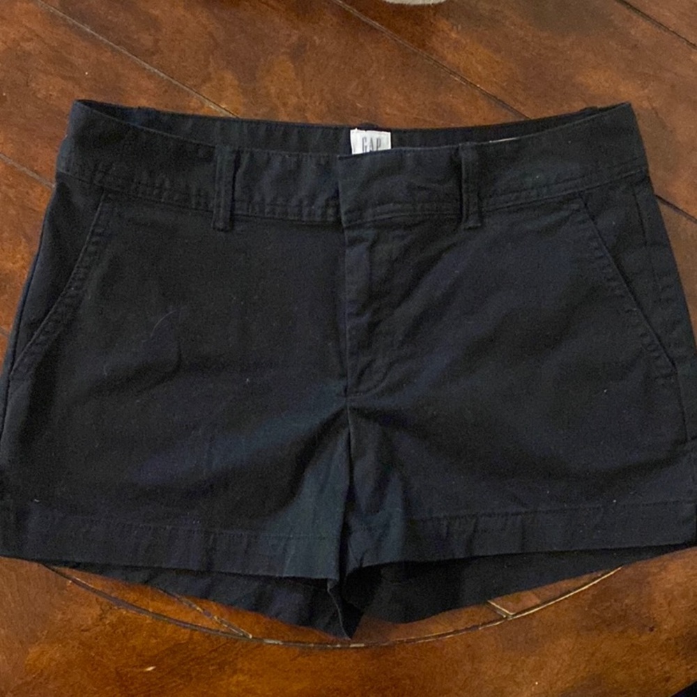 GAP Black Bermuda Shorts Versatile Cotton Blend